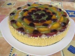 Рецепт сливочно-творожный торт с фруктами.