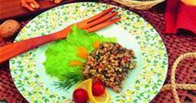 Рецепт ы Блюда из рыбы и морепродуктов : Филе морского окуня под грецкими орехами