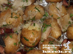 Рецепт картофель, запеченный с салом в фольге