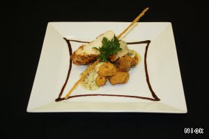 Рецепт куриная грудка в стружке из тунца с картофелем и соусом из эстрагона