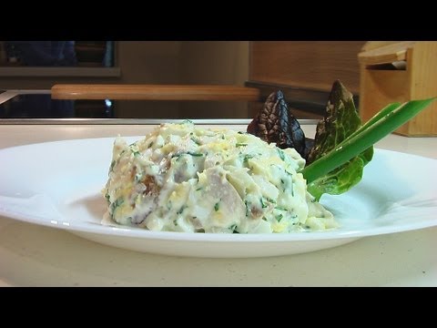 Салат из копченого окуня видео рецепт
