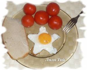 Рецепт завтрак брошенного мужа или яичница обыкновенная.