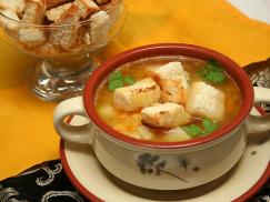Рецепт гороховый суп с копченостями и гренками