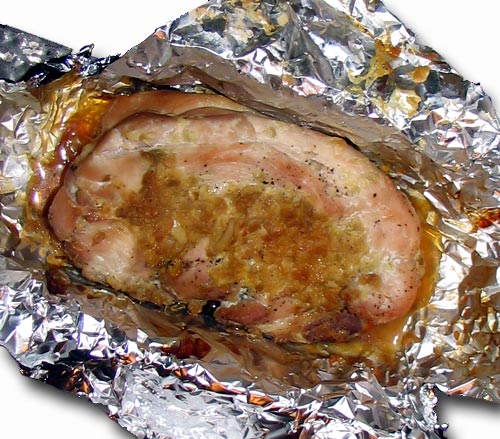 Как сделать мясо запеченное в фольге в духовке?