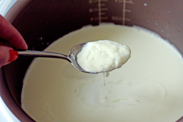 Как сделать йогурт в мультиварке?